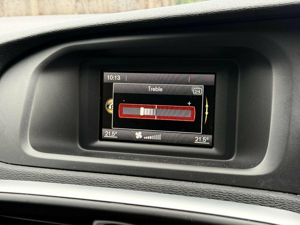 Volvo V40 2L Momentum Grey #54