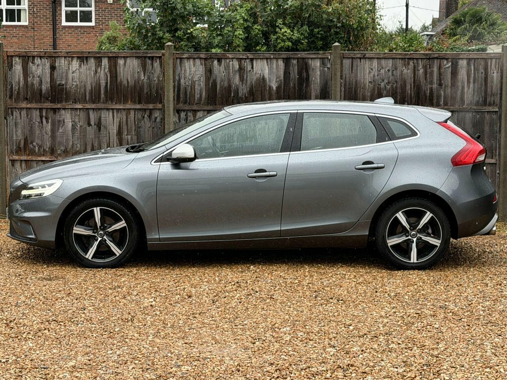Volvo V40 2L Momentum Grey #13