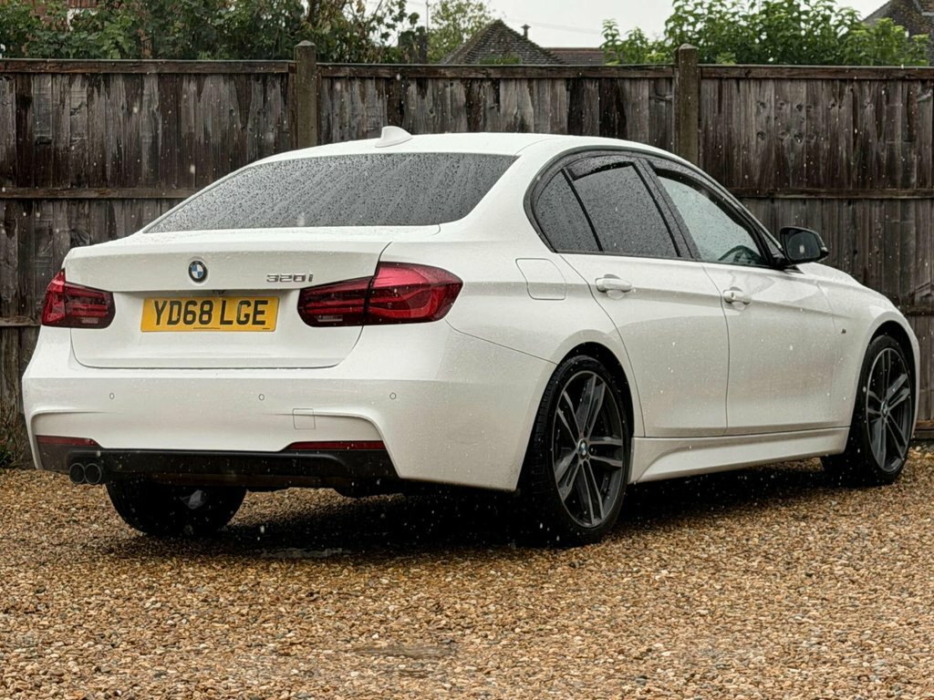 BMW 3 Series 2L M Sport Shadow Edition White #3