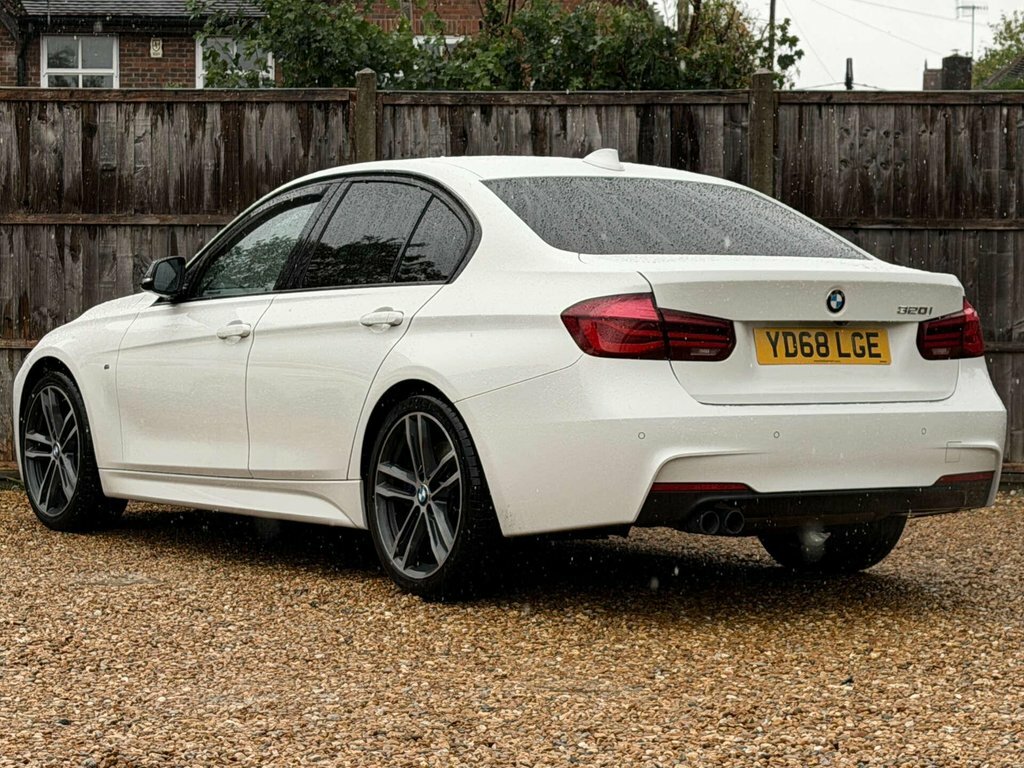 BMW 3 Series 2L M Sport Shadow Edition White #4