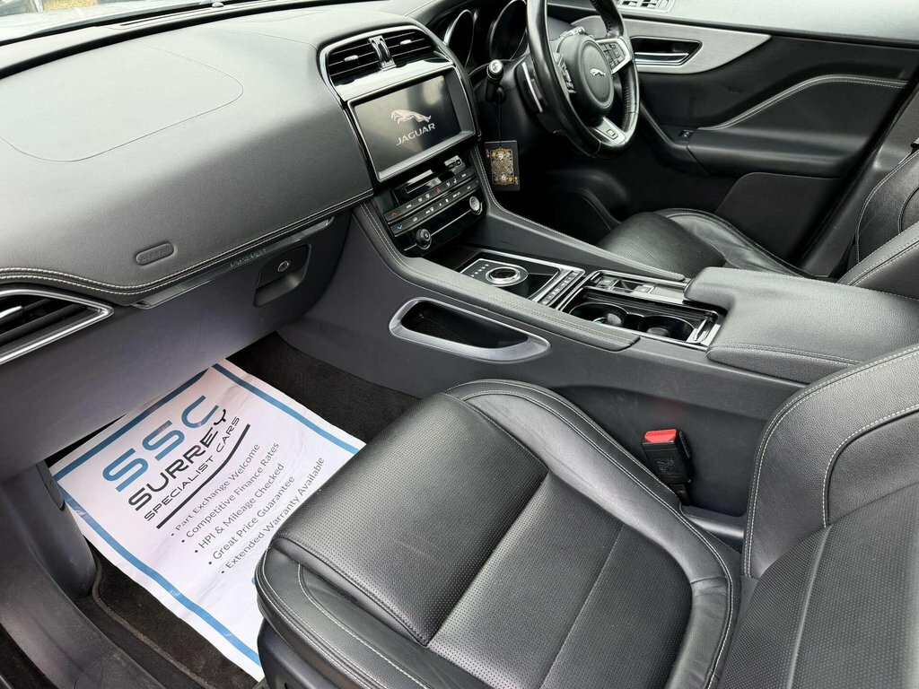 Jaguar F-Pace 2L R-sport Silver #6