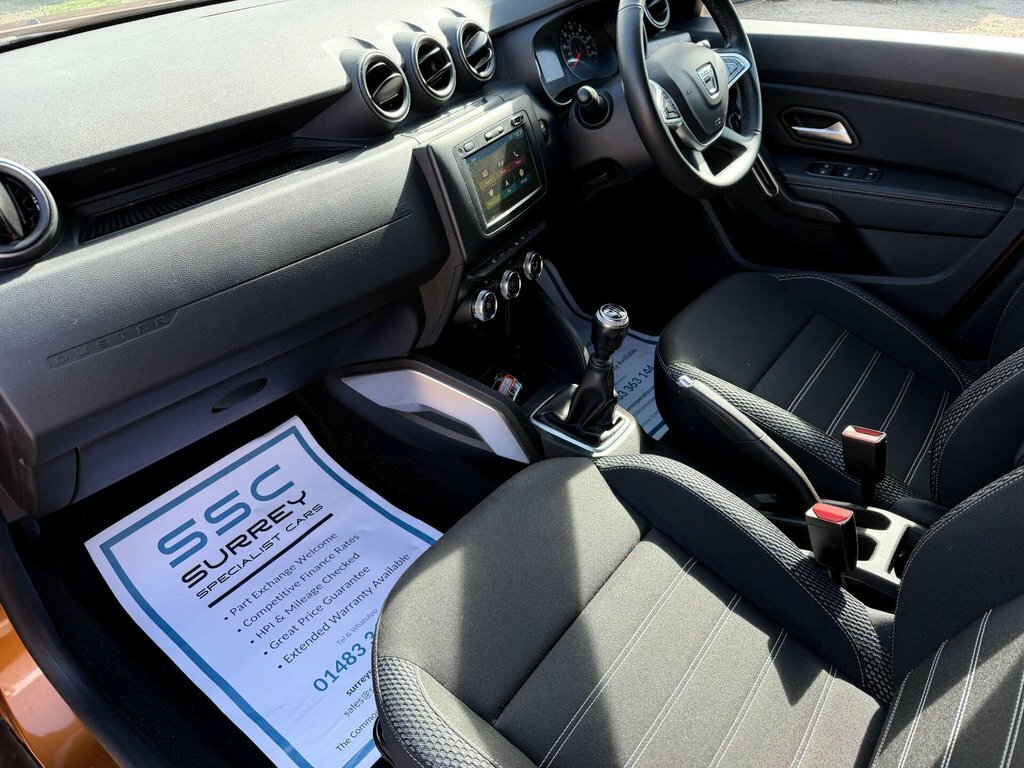 Dacia Duster 1.3L Prestige Orange #6