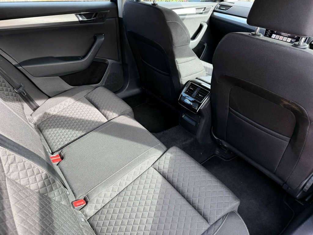 Skoda Superb Se L Executive Tsi Dsg Blue #36