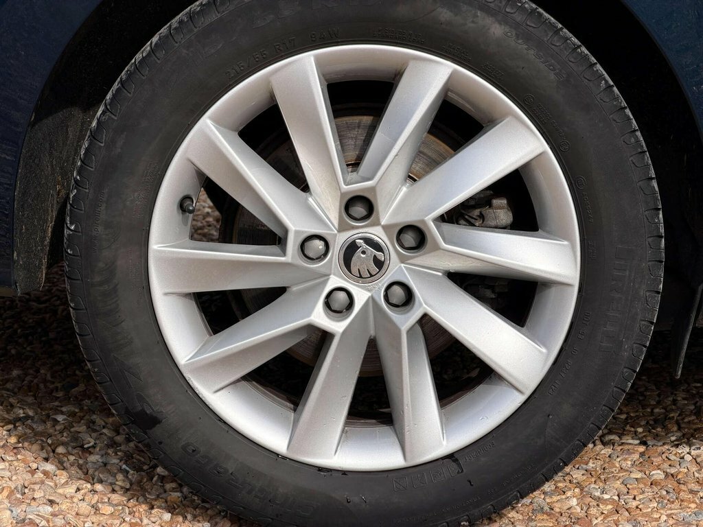 Skoda Superb Se L Executive Tsi Dsg Blue #25