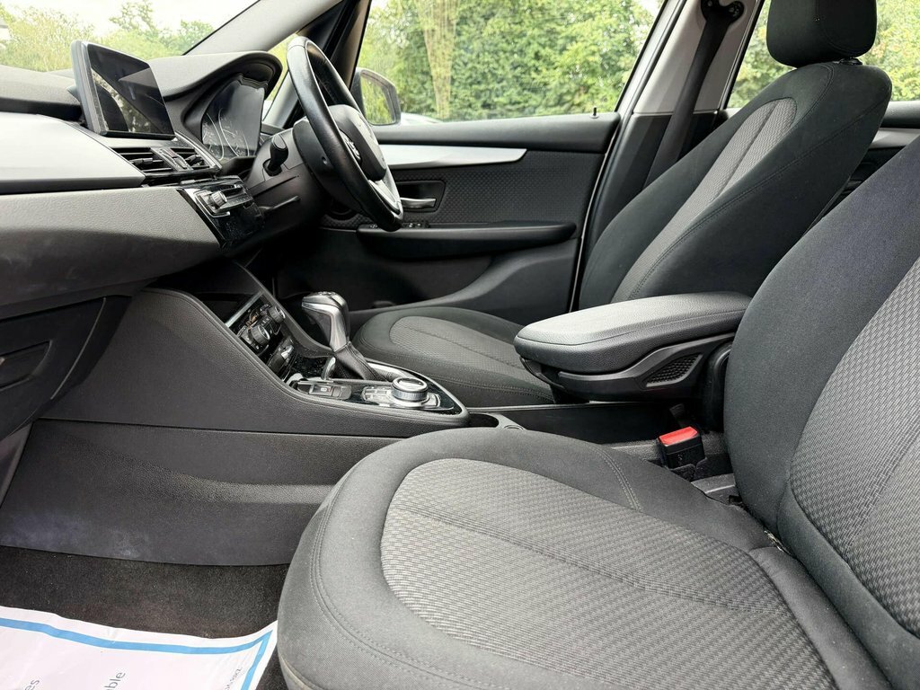 BMW 2 Series 218D Sport Step Estate Black #31
