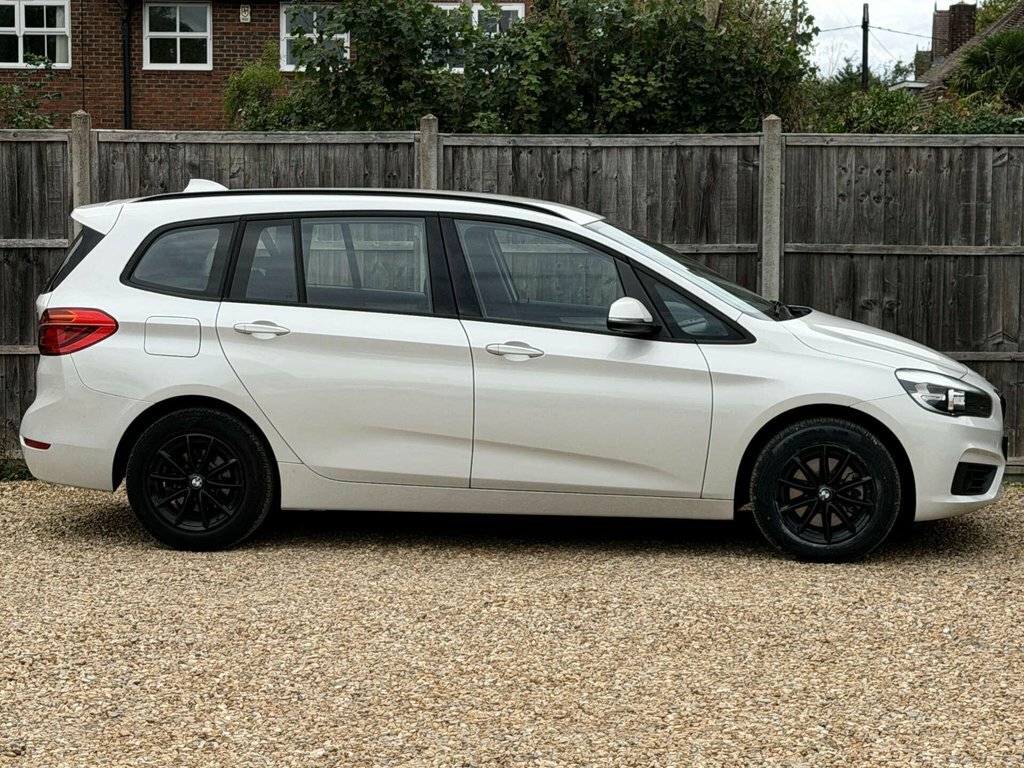 BMW 2 Series 218D Sport Step Estate Black #13