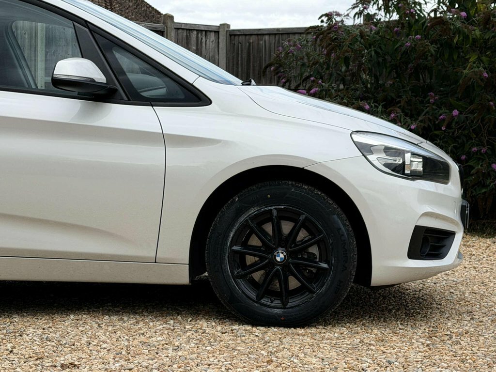 BMW 2 Series 218D Sport Step Estate Black #20