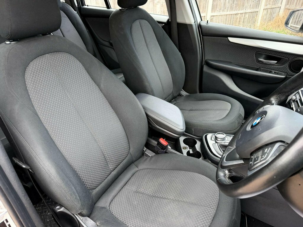 BMW 2 Series 218D Sport Step Estate Black #30