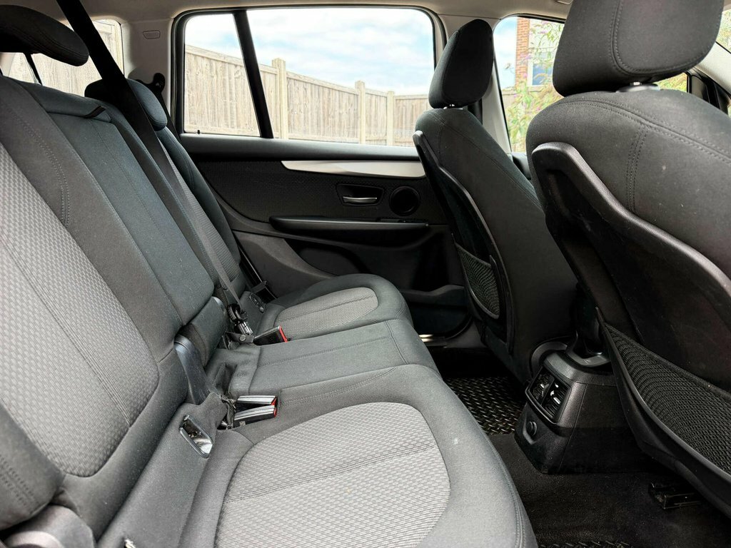 BMW 2 Series 218D Sport Step Estate Black #33
