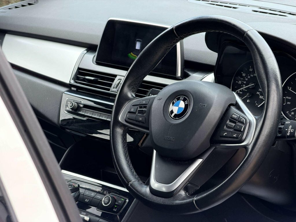 BMW 2 Series 218D Sport Step Estate Black #36