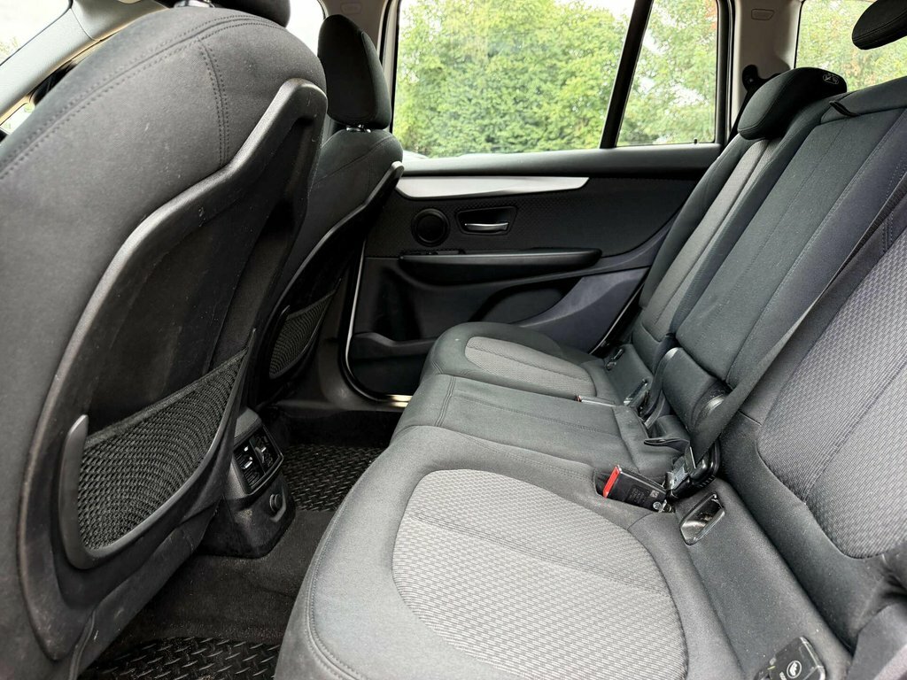 BMW 2 Series 218D Sport Step Estate Black #10