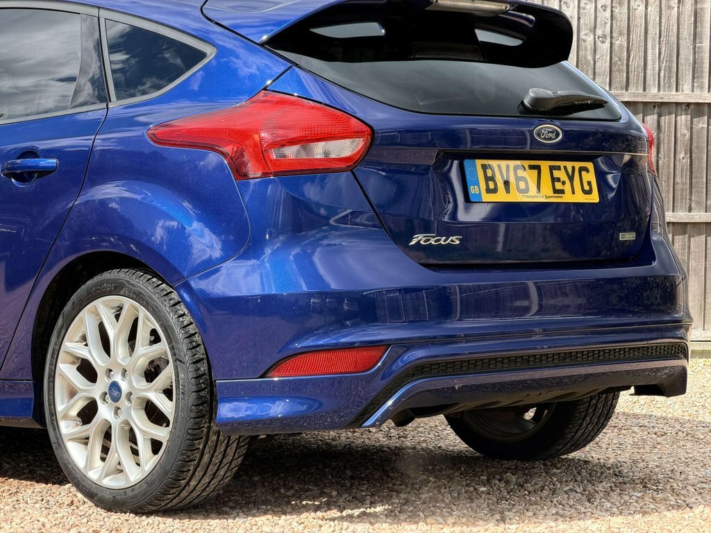 Ford Focus 1.0T Ecoboost St Line Hatchback Blue #22