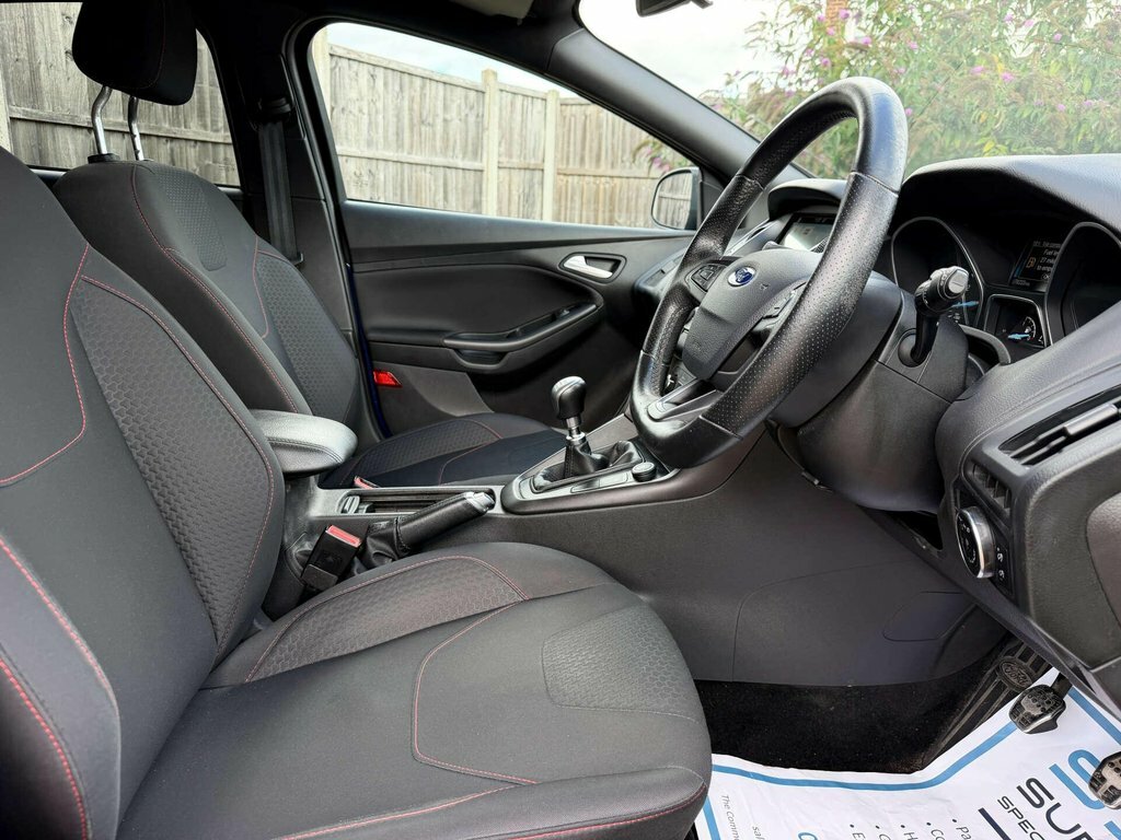 Ford Focus 1L St-line Blue #5