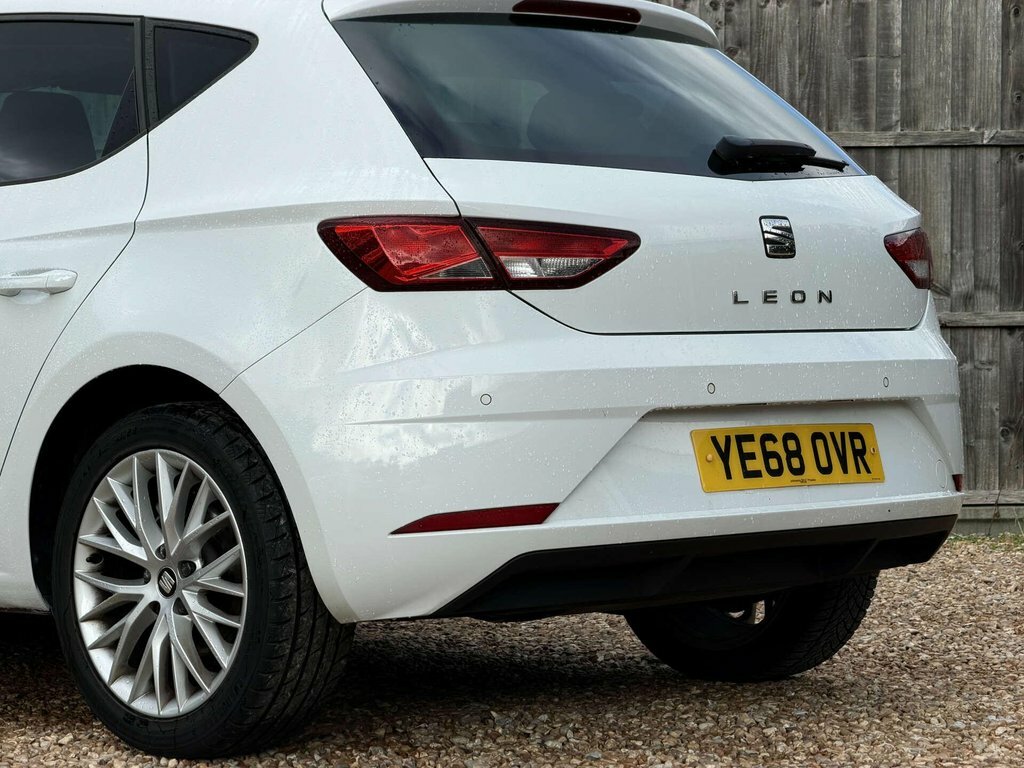 Seat Leon Estate 1.6 Tdi Se Technology St Dsg Euro 6 Ss 5 White #21