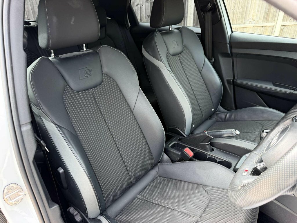 Audi A1 1L S Line White #5