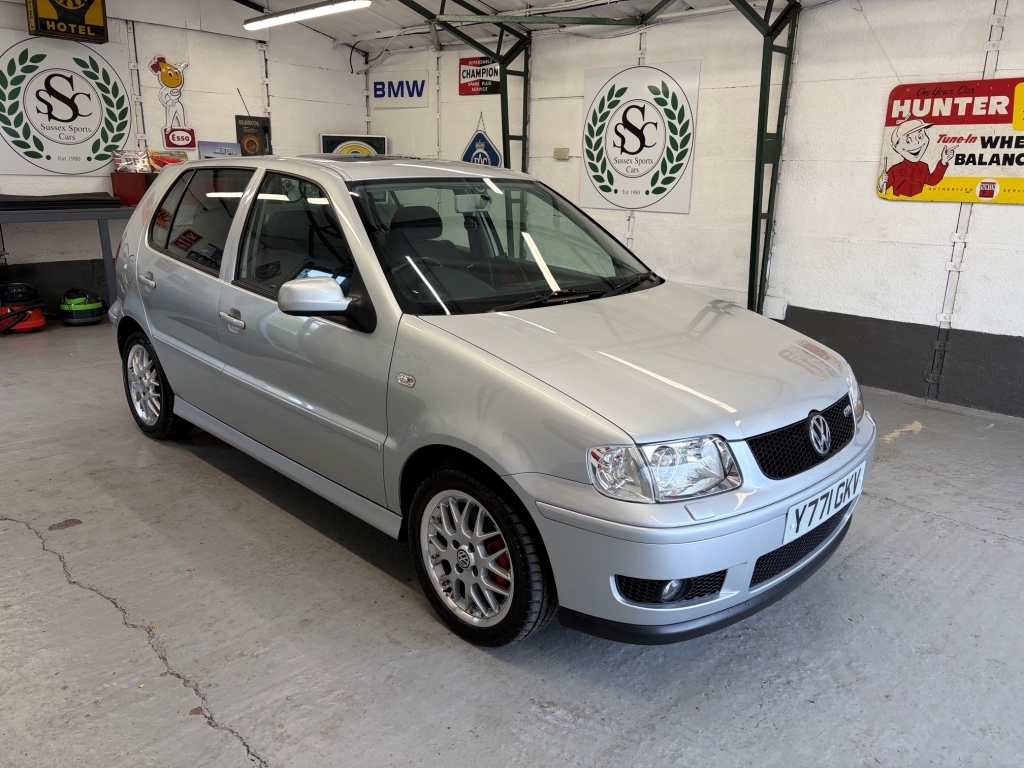 Volkswagen Polo E Silver #1