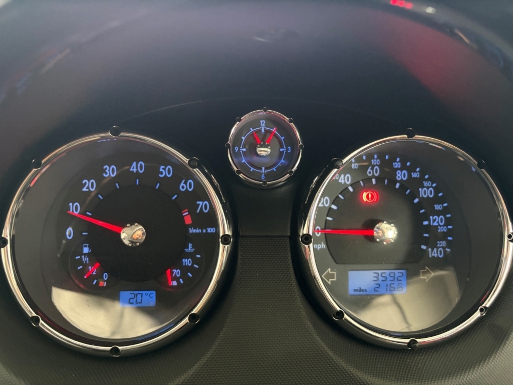 Volkswagen Polo E Silver #11