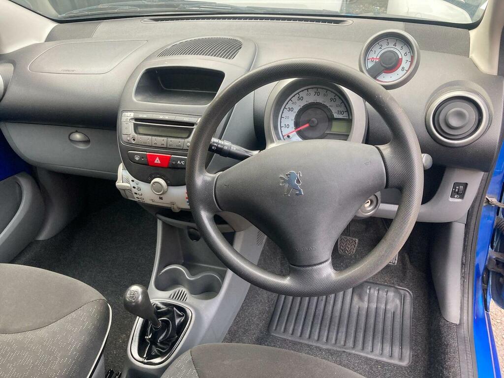 Peugeot 107  Blue #7
