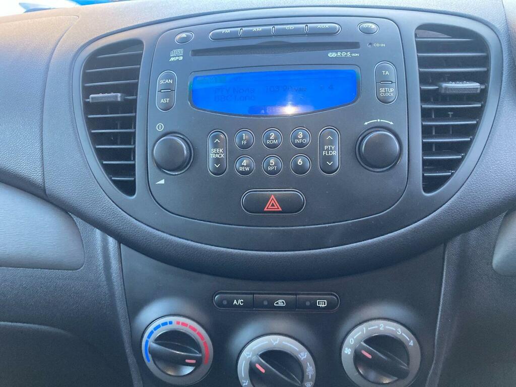 Hyundai I10 1.2 Classic 85 Bhp Red #14