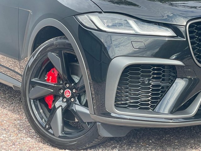 Jaguar F-Pace P550 V8 Svr Quickshift Black #4