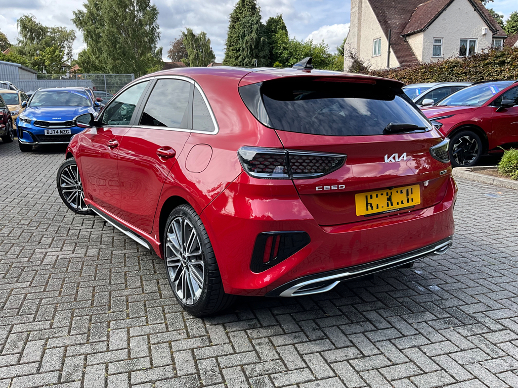Kia Ceed 1.5 T Gdi Gt Line S Hatchback Dct BA24YTO  #3