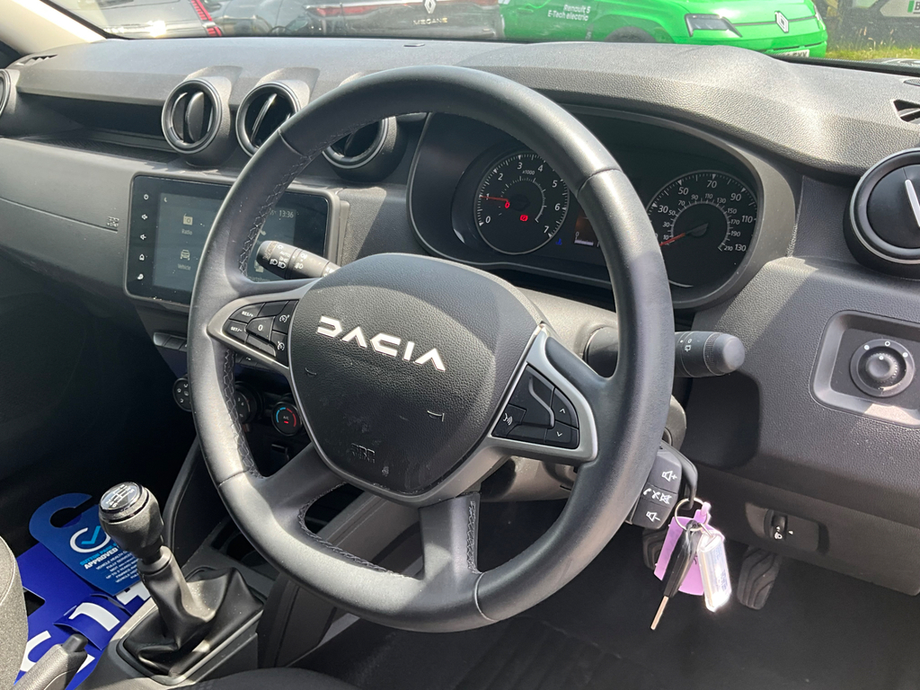 Dacia Duster Dacia Duster 1.3 Tce 150 Extreme Edc White #2