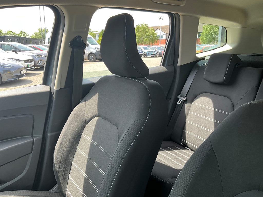 Dacia Duster Dacia Duster 1.3 Tce 150 Extreme Edc White #31