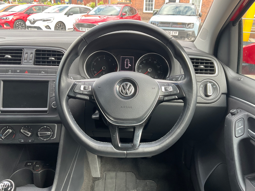 Volkswagen Polo Match Silver #11