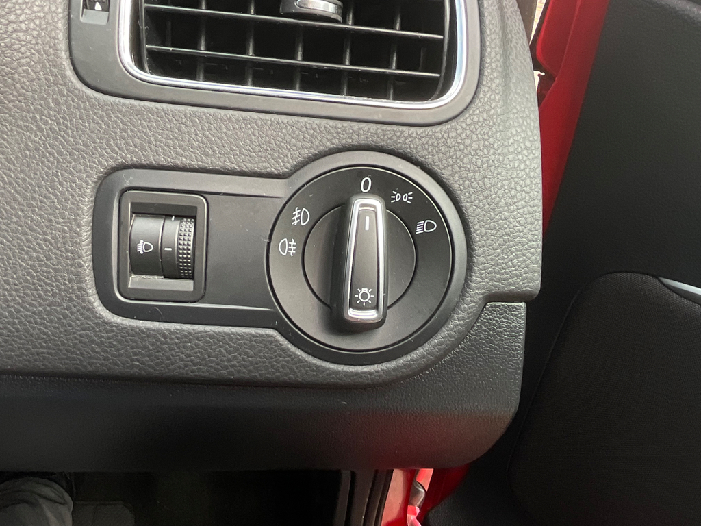 Volkswagen Polo Match Silver #15