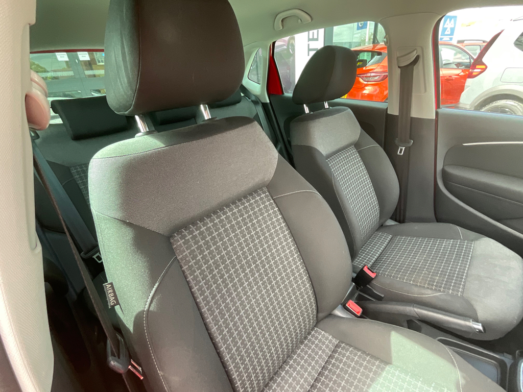 Volkswagen Polo Match Silver #24