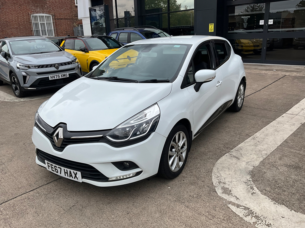 Renault Clio 1.2 16V Dynamique Nav Hatchback Red #18