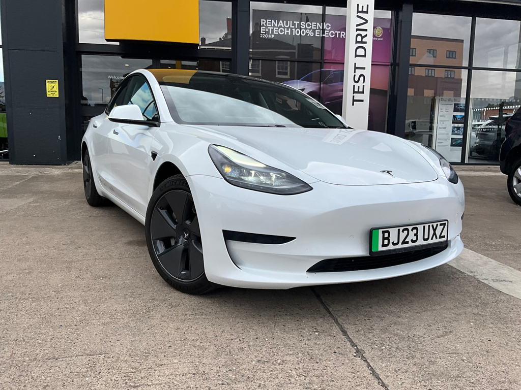 Tesla Model 3 Saloon Rwd