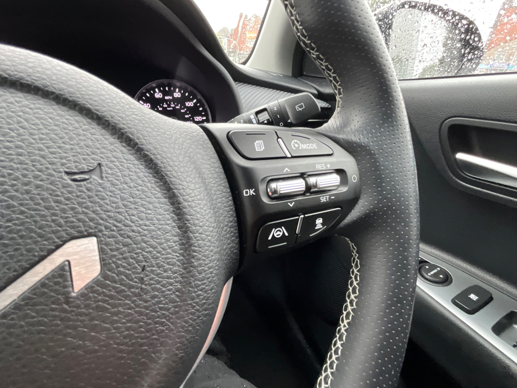 Kia Stonic 1.0T Gdi 48V Gt-line S Dct Blue #20