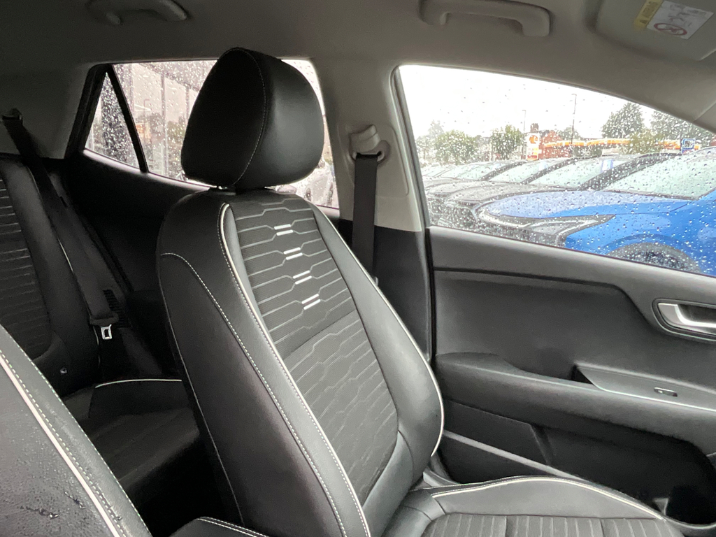 Kia Stonic 1.0T Gdi 48V Gt-line S Dct Blue #23