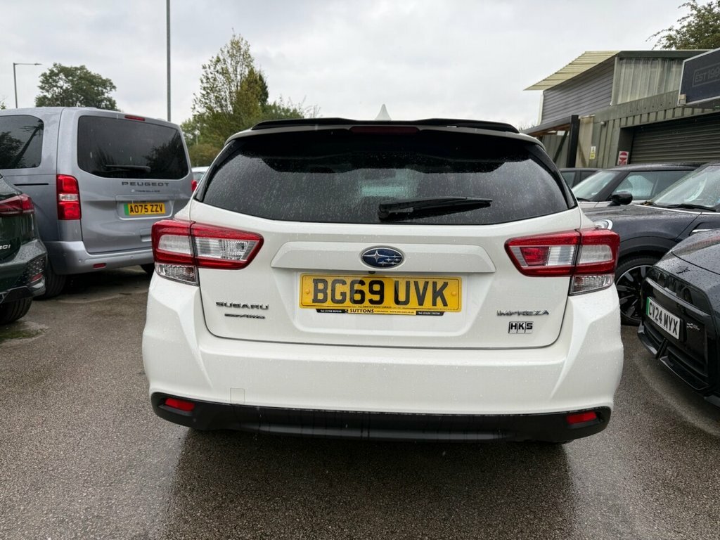Subaru Impreza 1.6L Se White #6