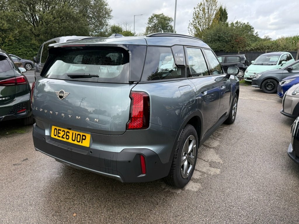 Mini Countryman 1.5L Classic OE26UOP Green #4