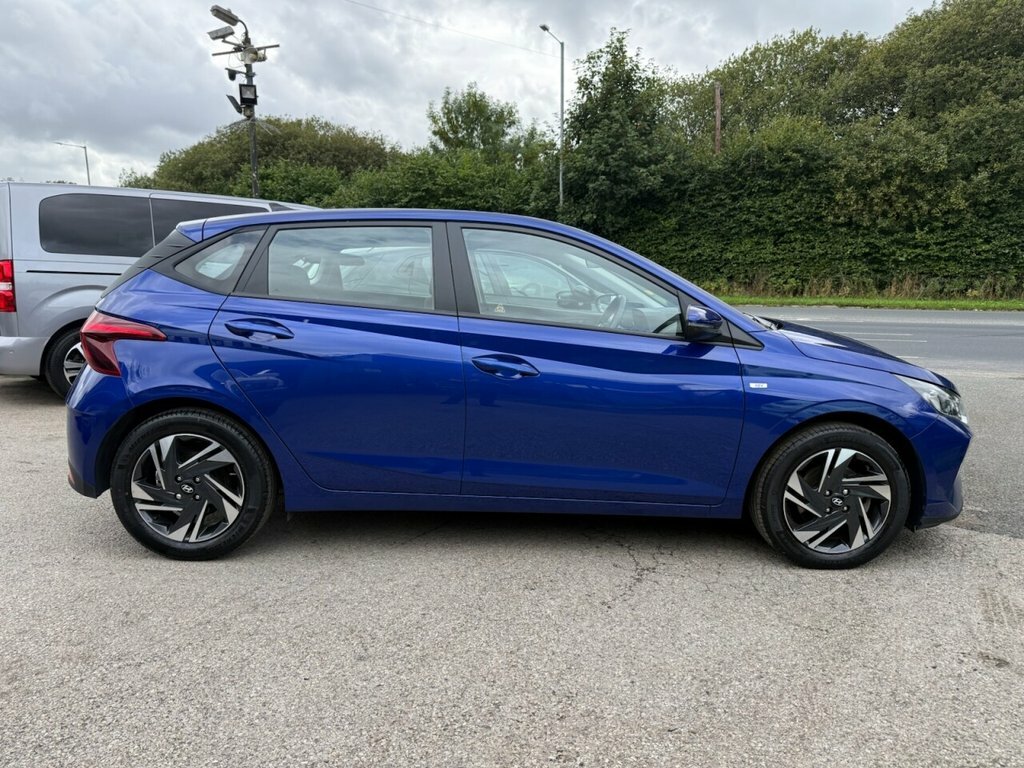 Hyundai I20 1L Se Connect YX22TOJ Blue #2