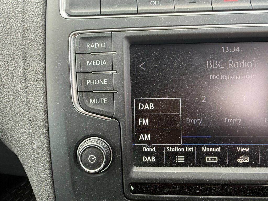 Volkswagen Polo Beats White #15