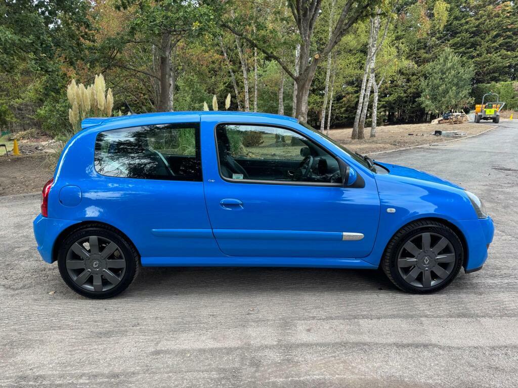 Renault Clio 2.0 16V Renaultsport Trophy Red #5