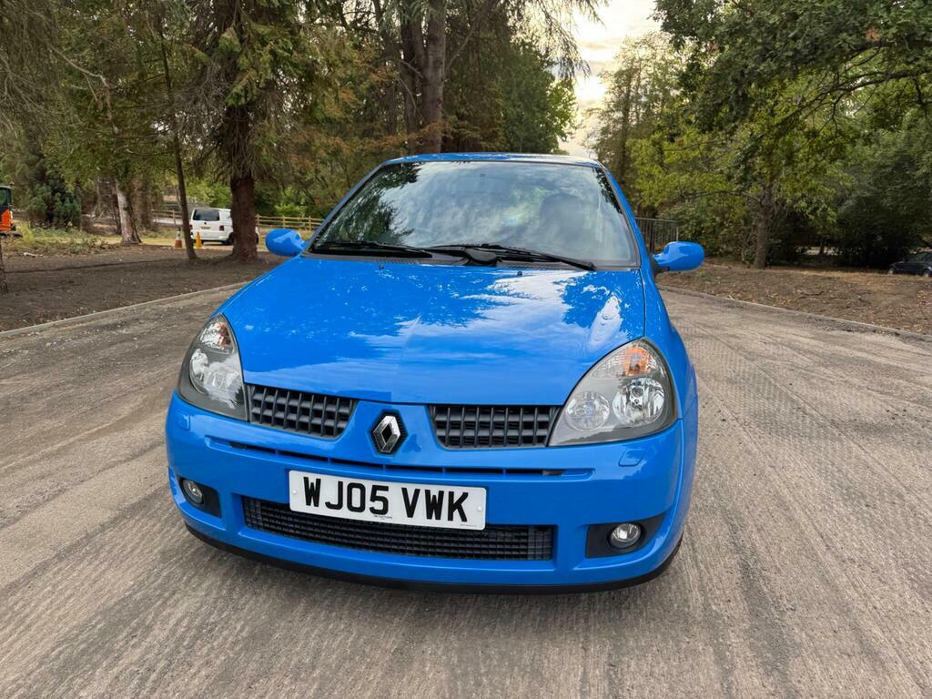 Renault Clio 2.0 16V Renaultsport Trophy Red #27