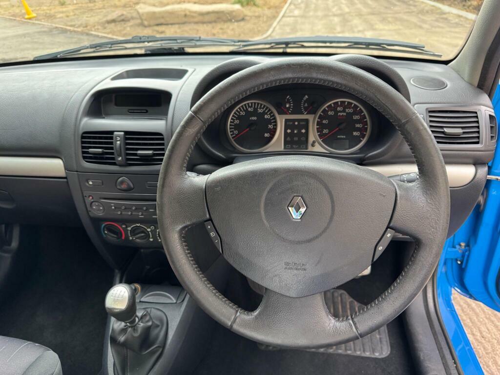 Renault Clio 2.0 16V Renaultsport Trophy Red #80