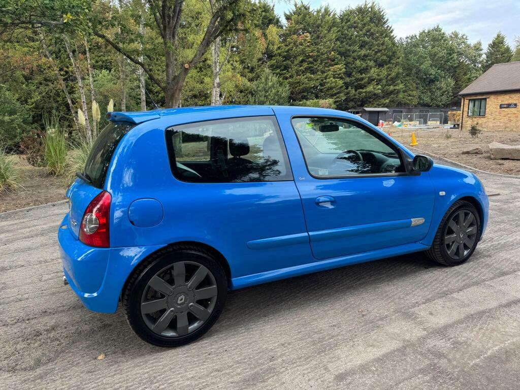 Renault Clio 2.0 16V Renaultsport Trophy Red #7