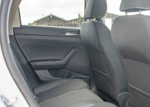 Volkswagen Polo Active White #12