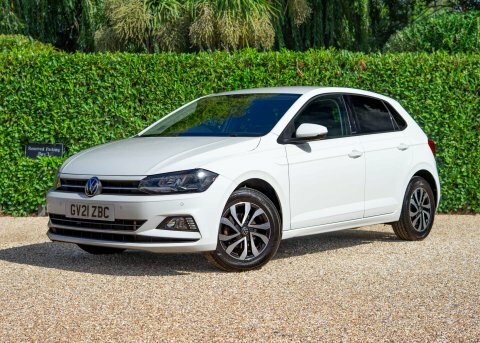 Volkswagen Polo Active White #7