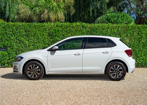 Volkswagen Polo Active White #5