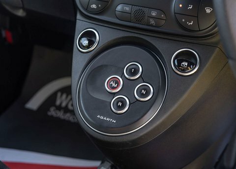 Abarth 595 1.4 595C Competizione 177 Bhp Red #20