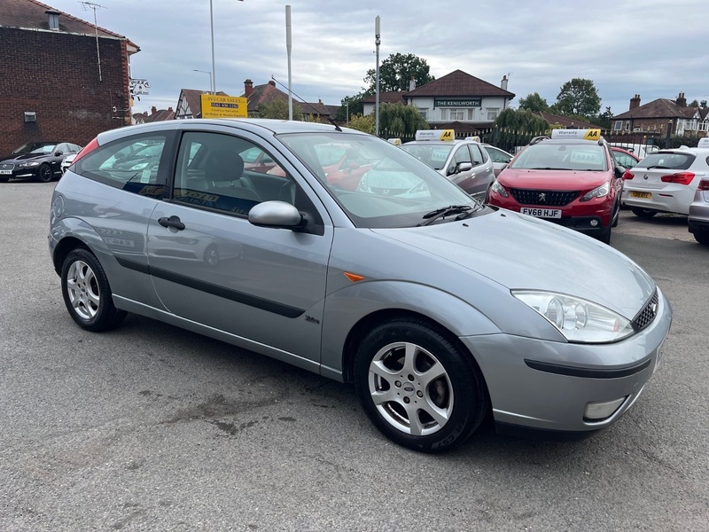 Ford Focus 1.6I 16V Silver Hatchback Silver #5