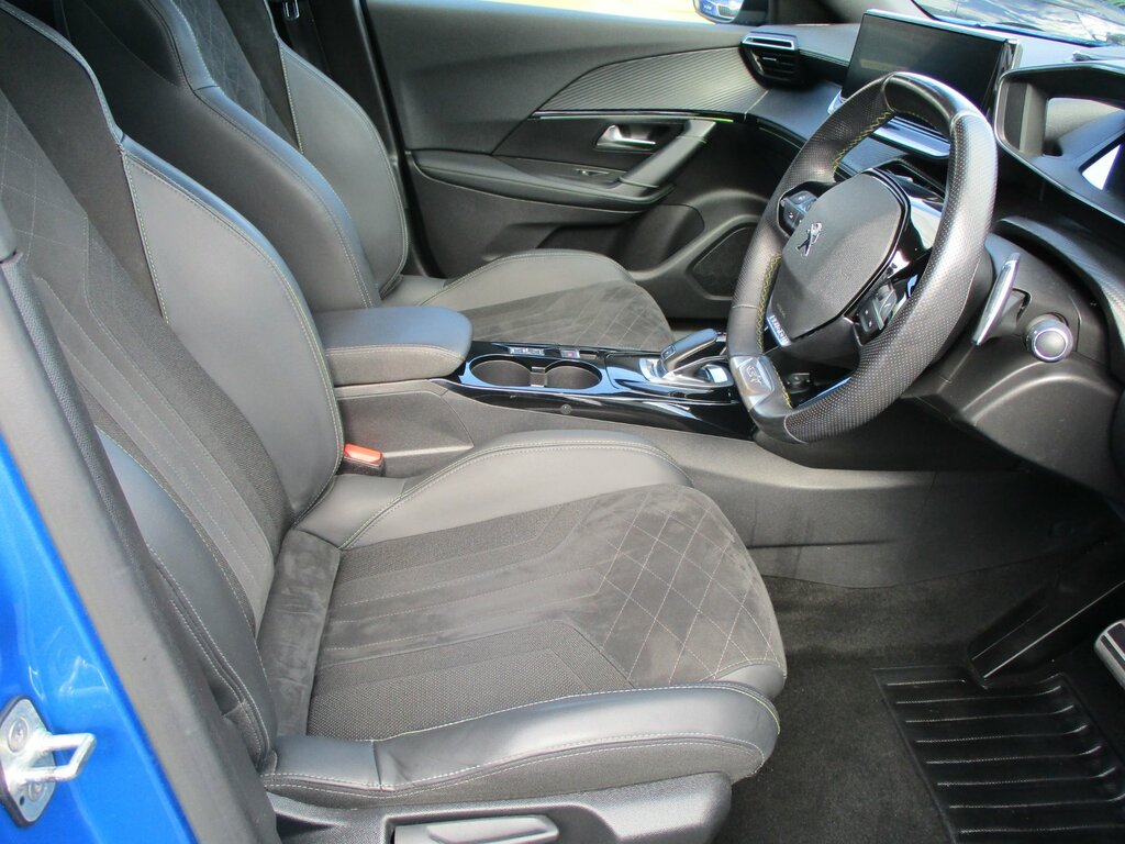 Peugeot 2008 Puretech Ss Active Premium Plus Grey #14