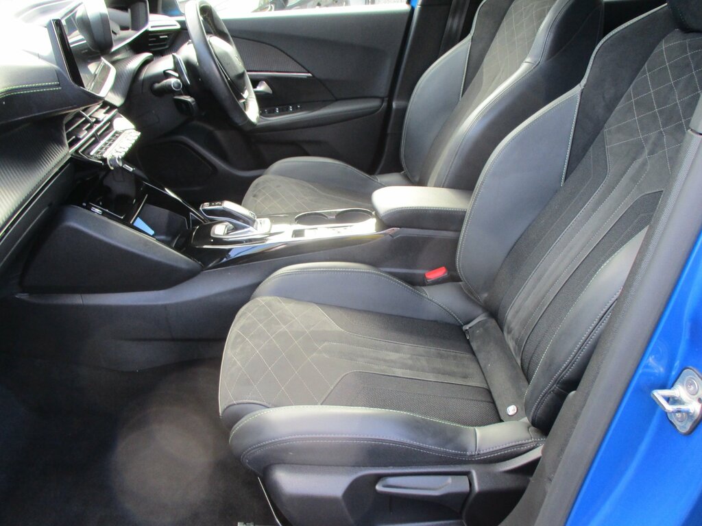 Peugeot 2008 1.2 Puretech Gt Premium Suv Eat Euro 6 Blue #4