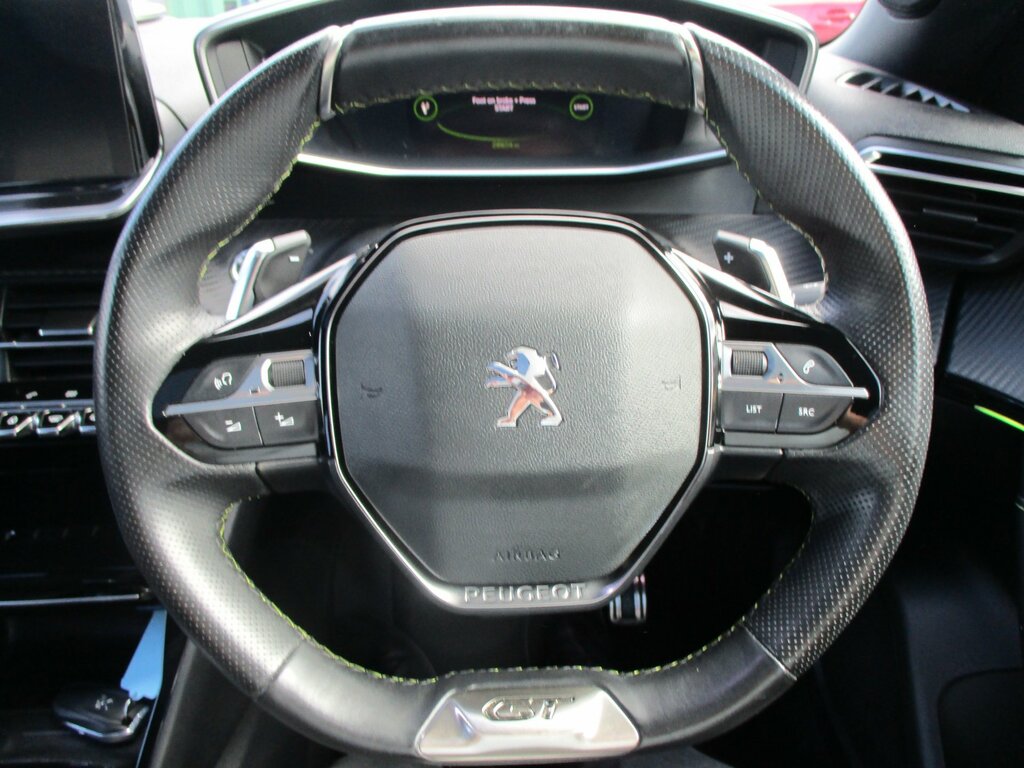 Peugeot 2008 Puretech Ss Active Premium Plus Grey #32